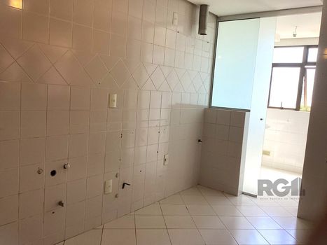 Foto 22 do(a) Apartamento de 3 quartos à venda em Cristal, Porto Alegre