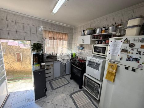 Foto 3 do(a) Casa de 3 quartos à venda em Vila Gato, Bragança Paulista