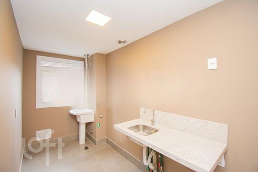 Foto 5 do(a) Apartamento de 2 quartos à venda em São Sebastião, Porto Alegre