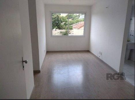 Foto 3 do(a) Apartamento de 2 quartos à venda em Santo Antônio, Porto Alegre