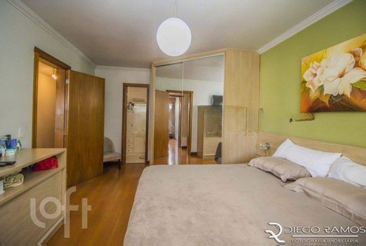 Foto 15 do(a) Apartamento de 3 quartos à venda em Rio Branco, Porto Alegre