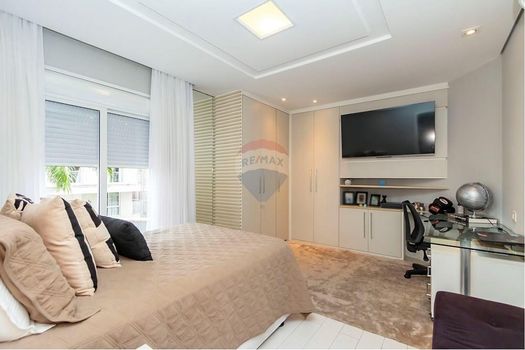 Foto 32 do(a) Casa em Condomínio de 5 quartos à venda em Pinheirinho, Curitiba