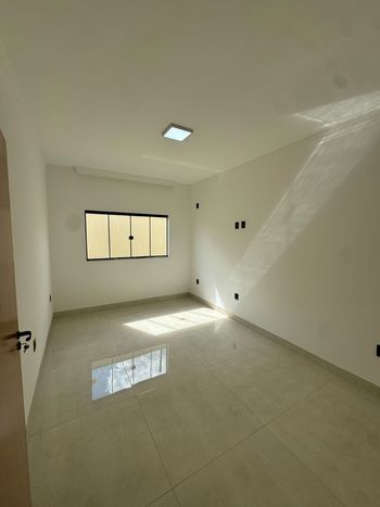 Foto 8 do(a) Casa de 3 quartos à venda em Vila Oliveira, Aparecida de Goiânia
