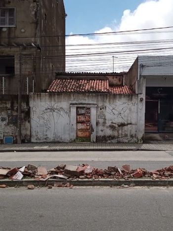 Foto 2 do(a) Casa de 3 quartos à venda em Jóquei Clube, Fortaleza