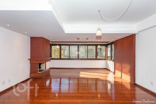 Foto 2 do(a) Apartamento de 3 quartos à venda em Jardim Botânico, Porto Alegre