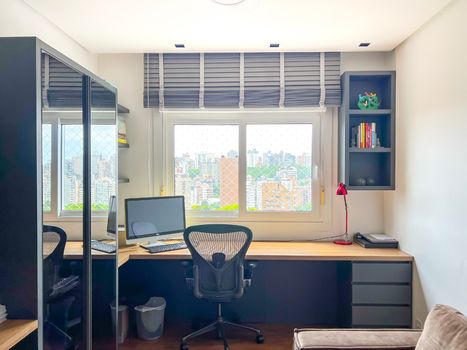 Foto 6 do(a) Apartamento de 4 quartos à venda em Petrópolis, Porto Alegre