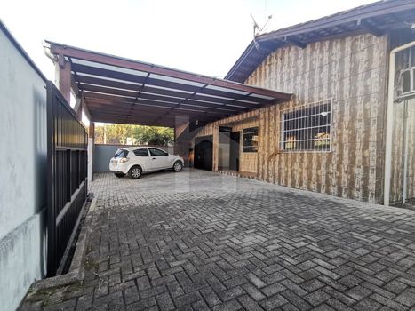 Foto 1 do(a) Casa de 3 quartos à venda em Tifa Martins, Jaraguá do Sul