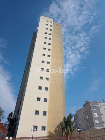 Foto 1 do(a) Apartamento de 2 quartos à venda em Santo Antônio, Porto Alegre