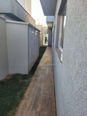 Foto 26 do(a) Casa de 4 quartos à venda em Jardins Lisboa, Goiânia