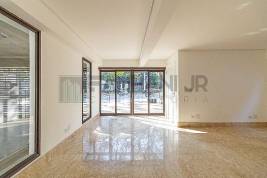 Foto 2 do(a) Casa em Condomínio false para alugar em Ibirapuera, São Paulo