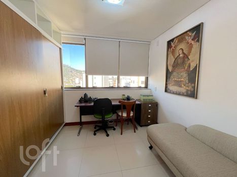Foto 32 do(a) Apartamento de 4 quartos à venda em Centro, Florianópolis