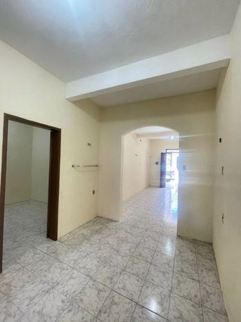 Foto 2 do(a) Casa de 2 quartos para alugar em Centro, Sobral