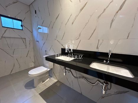 Foto 11 do(a) Casa de 3 quartos à venda em Parque Atheneu, Goiânia