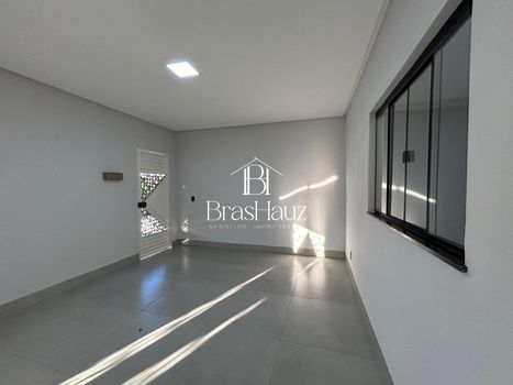 Foto 10 do(a) Casa de 3 quartos à venda em Parque Atheneu, Goiânia