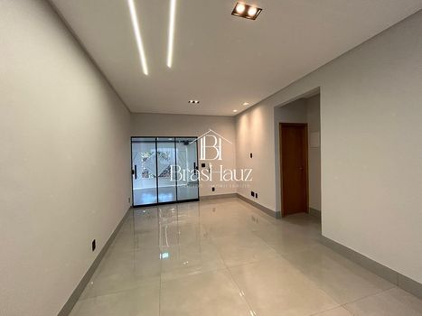 Foto 9 do(a) Casa de 3 quartos à venda em Parque Atheneu, Goiânia