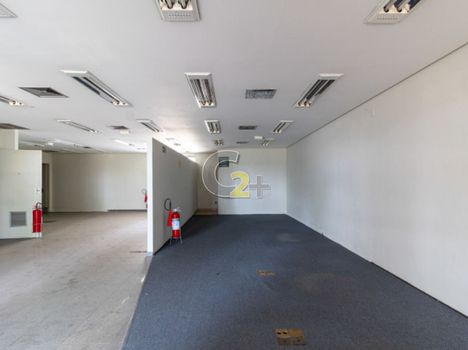 Foto 2 do(a) Imóvel Comercial false à venda em Alto de Pinheiros, São Paulo