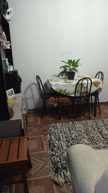 Foto 7 do(a) Apartamento de 2 quartos à venda em Jardim Santo Expedito, Guarulhos