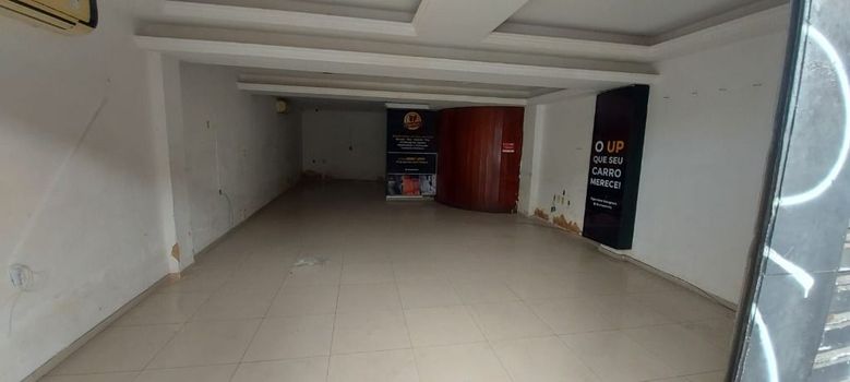 Foto 3 do(a) Edifício Inteiro false à venda em Montese, Fortaleza