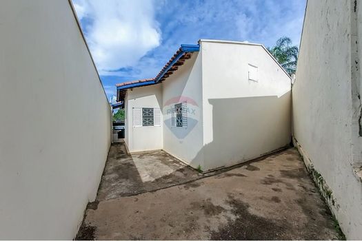 Foto 9 do(a) Casa de 4 quartos à venda em Vila Santo Antônio, Araras