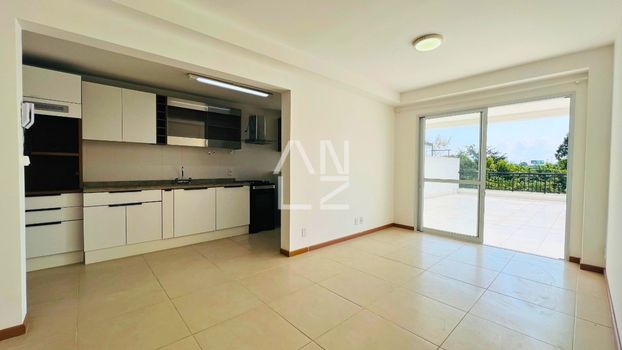 Foto 3 do(a) Apartamento de 2 quartos à venda em Abraão, Florianópolis