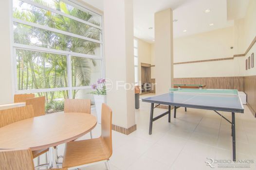 Foto 40 do(a) Apartamento de 3 quartos à venda em Passo da Areia, Porto Alegre