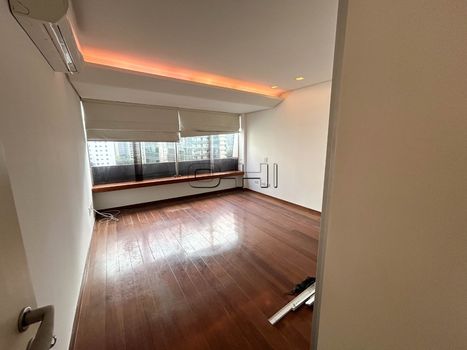 Foto 13 do(a) Cobertura de 2 quartos à venda em Itaim Bibi, São Paulo