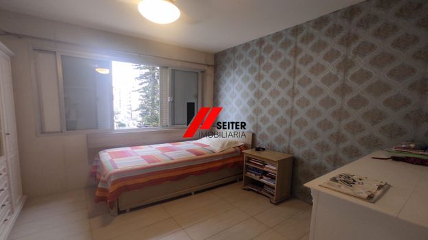 Foto 19 do(a) Apartamento de 3 quartos à venda em Centro, Florianópolis