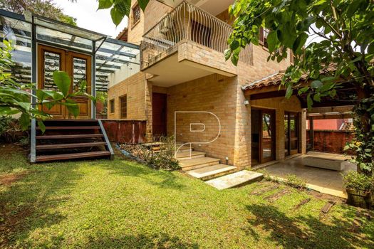 Foto 5 do(a) Casa em Condomínio de 4 quartos à venda em Chácara dos Lagos, Carapicuíba