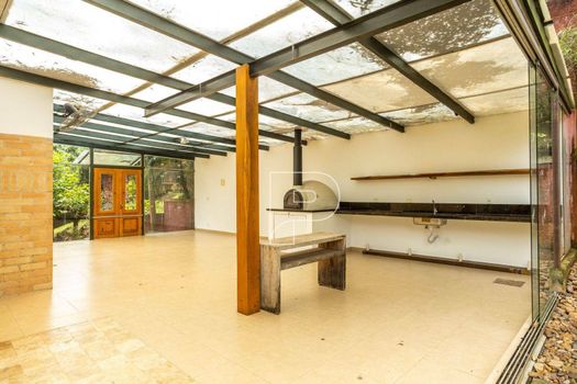 Foto 19 do(a) Casa em Condomínio de 4 quartos à venda em Chácara dos Lagos, Carapicuíba