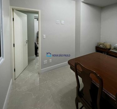 Foto 11 do(a) Casa de 3 quartos para alugar em Vila Cordeiro, São Paulo