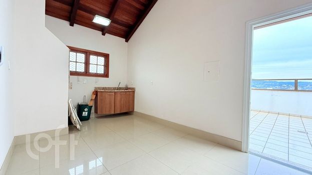 Foto 11 do(a) Apartamento de 2 quartos à venda em Petrópolis, Porto Alegre