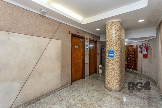 Foto 12 do(a) Flat de 1 quartos à venda em Centro Histórico, Porto Alegre