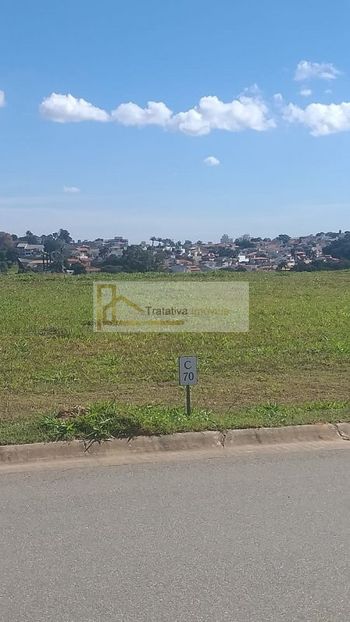 Foto 2 do(a) Terreno false à venda em Jardim Santa Teresa, Jundiaí