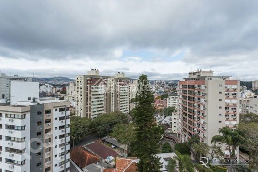 Foto 29 do(a) Cobertura de 3 quartos à venda em Petrópolis, Porto Alegre