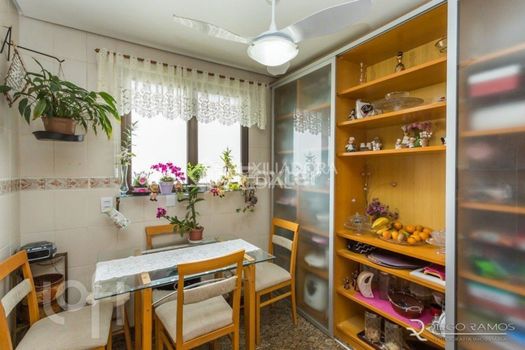 Foto 17 do(a) Cobertura de 3 quartos à venda em Petrópolis, Porto Alegre