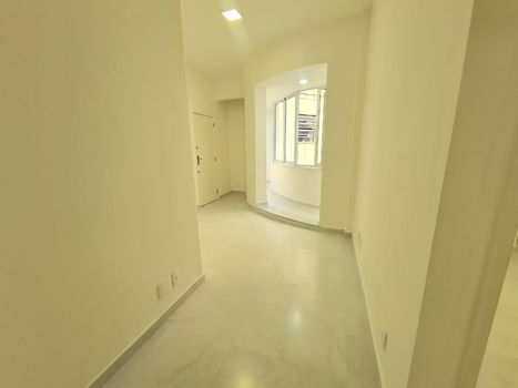 Foto 14 do(a) Apartamento de 1 quartos à venda em Catete, Rio de Janeiro