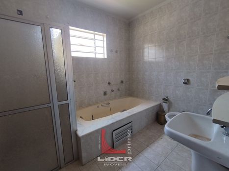 Foto 14 do(a) Casa de 4 quartos à venda em Jardim Europa, Bragança Paulista