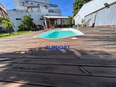 Foto 1 do(a) Casa de 5 quartos à venda em Praia do Morro, Guarapari