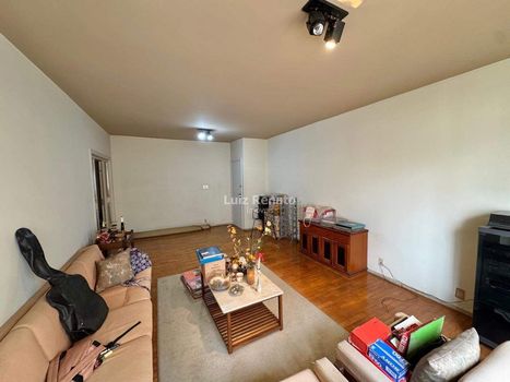 Foto 3 do(a) Apartamento de 4 quartos à venda em Santo Antônio, Belo Horizonte
