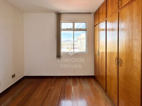 Foto 8 do(a) Apartamento de 3 quartos à venda em Caiçaras, Belo Horizonte