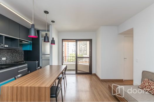 Foto 3 do(a) Apartamento de 2 quartos à venda em Vila Nova Conceição, São Paulo