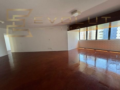 Foto 1 do(a) Apartamento de 3 quartos à venda em Meireles, Fortaleza