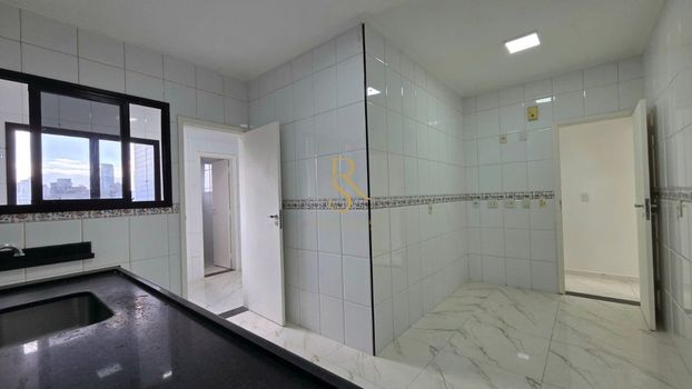 Foto 8 do(a) Apartamento de 3 quartos à venda em Boqueirão, Santos