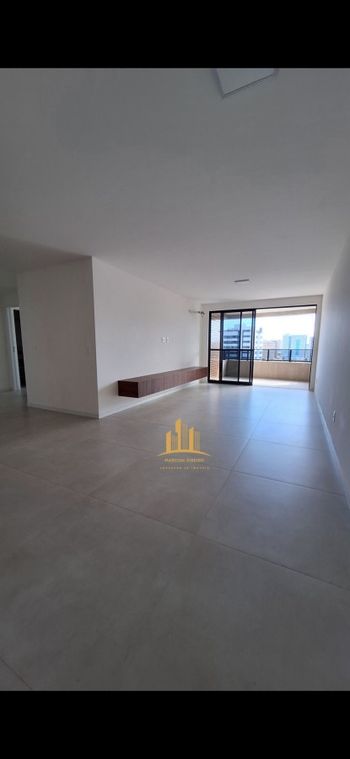Foto 3 do(a) Apartamento de 4 quartos para alugar em Ponta Verde, Maceió