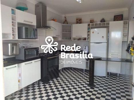 Foto 3 do(a) Casa de 3 quartos à venda em São Francisco (São Sebastião), Brasília
