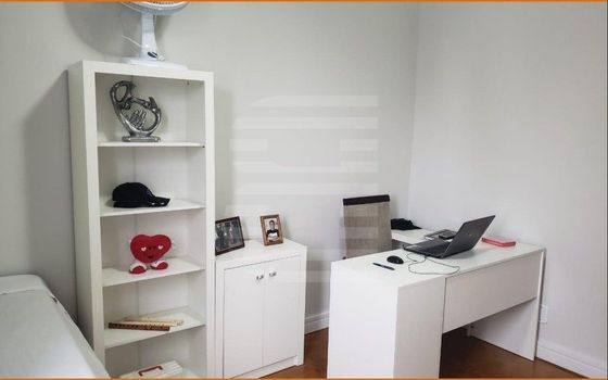 Foto 7 do(a) Apartamento de 2 quartos à venda em Vila Itapura, Campinas