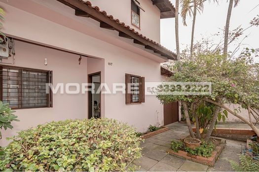 Foto 36 do(a) Casa de 4 quartos à venda em Passo da Areia, Porto Alegre