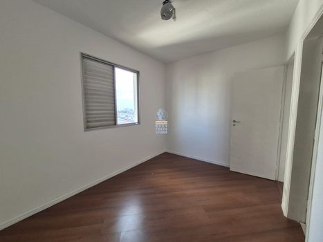 Foto 14 do(a) Apartamento de 3 quartos à venda em Parque Novo Mundo, São Paulo