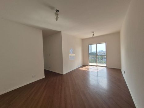 Foto 3 do(a) Apartamento de 3 quartos à venda em Parque Novo Mundo, São Paulo