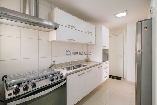 Foto 7 do(a) Apartamento de 4 quartos à venda em Vila Olímpia, São Paulo